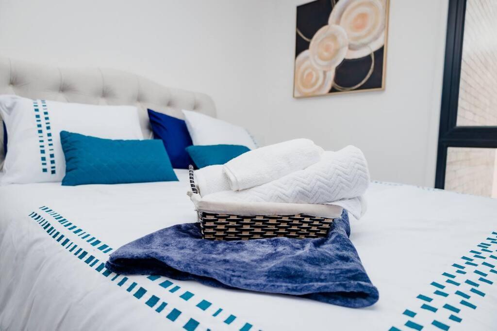 Apartamento De Lujo En Zona 10 Guatemala City Exterior foto